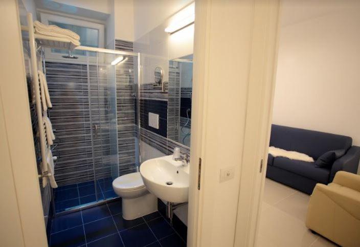 Casa Teresa Bed & Breakfast Napoli Dış mekan fotoğraf