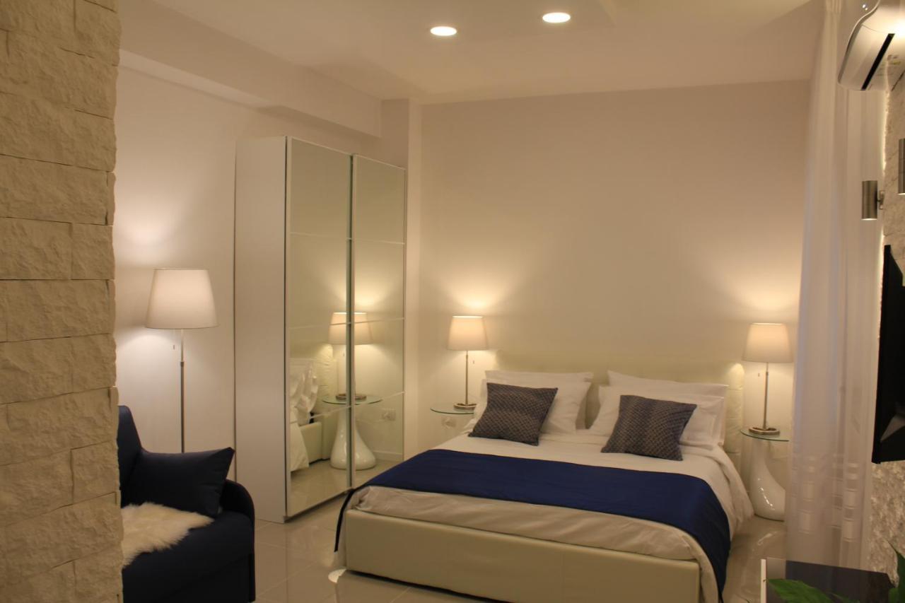 Casa Teresa Bed & Breakfast Napoli Dış mekan fotoğraf